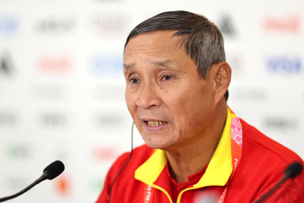 HLV Mai Đức Chung cho biết tuyển nữ Việt Nam sẽ đá phòng ngự trước tuyển Hà Lan
