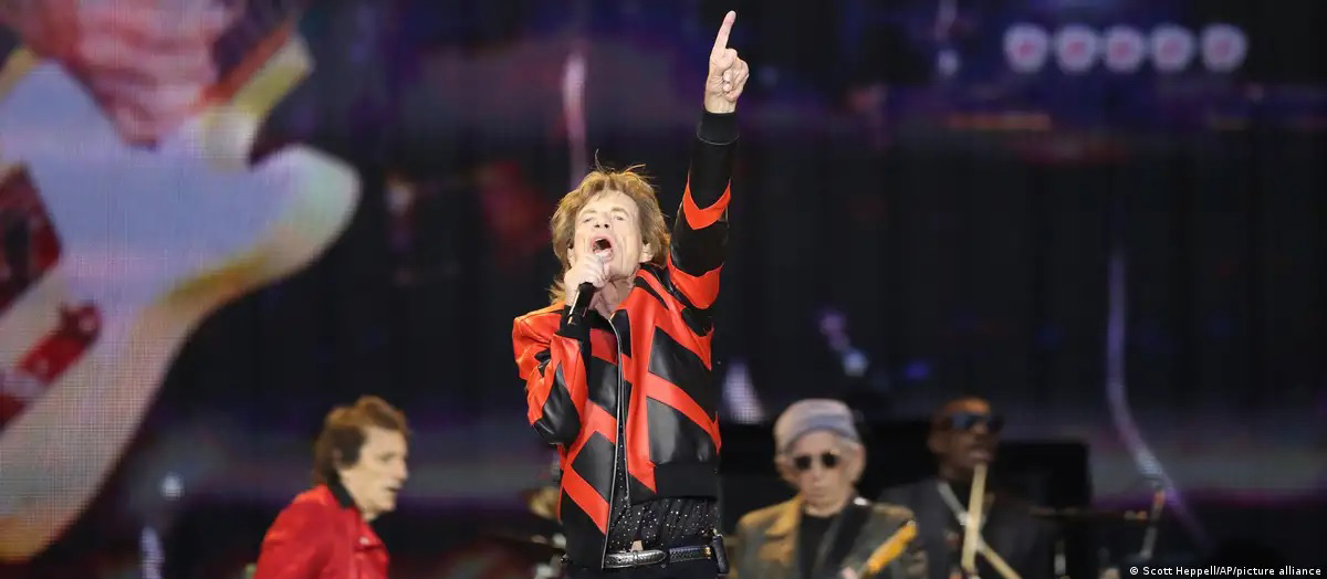 Mick Jagger tròn 80 tuổi - Từ kẻ nổi loạn trở thành hiệp sĩ