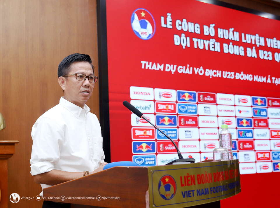U23 Việt Nam hoà U21 Hà Nội, HLV Hoàng Anh Tuấn nói điều bất ngờ - Ảnh 3.
