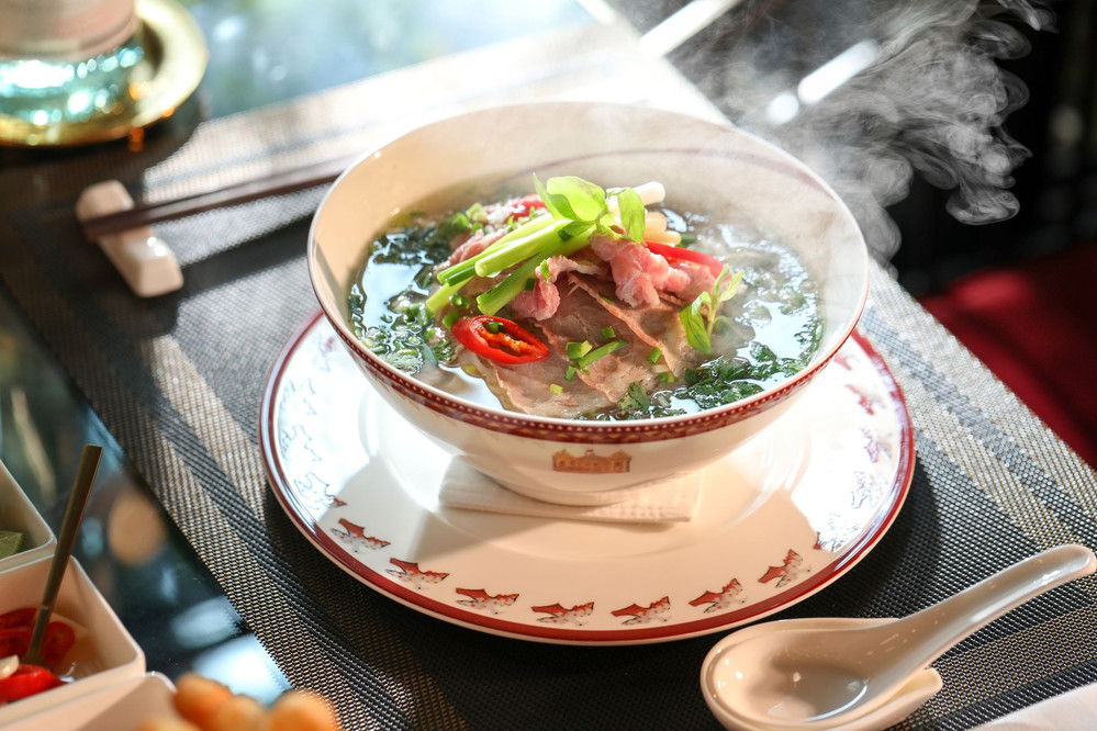Top 10 món ăn Việt Nam &quot;đốn tim&quot; loạt sao Hàn danh tiếng  - Ảnh 2.