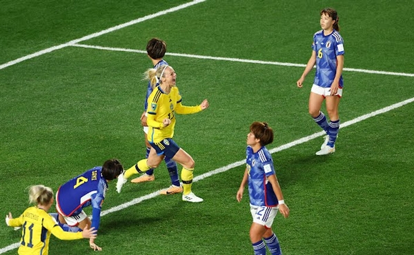 Thi đấu quả cảm, ĐT nữ Nhật Bản ngẩng cao đầu rời World Cup sau trận thua sát nút Thụy Điển - Ảnh 2.