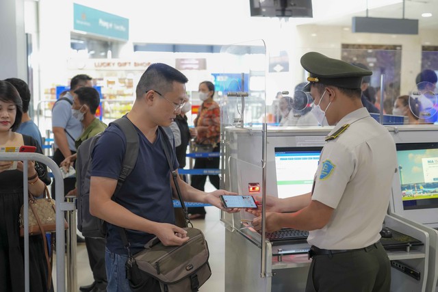 Những sân bay cho phép người nước ngoài nhập cảnh, xuất cảnh bằng thị thực điện tử - Ảnh 1.