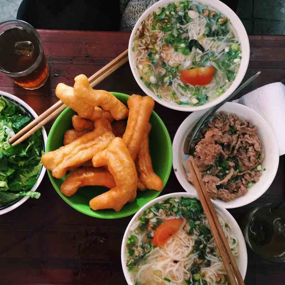 Top 10 gánh hàng ăn lâu năm ở Hà Nội, chờ 3h sáng mới được thưởng thức nhưng khách vẫn mê - Ảnh 8.