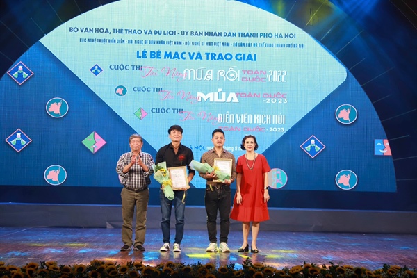 50 giải thưởng được trao cho các tài năng nghệ thuật Kịch nói, Múa và Múa rối - Ảnh 3.