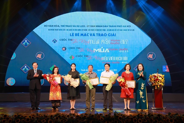 50 giải thưởng được trao cho các tài năng nghệ thuật Kịch nói, Múa và Múa rối - Ảnh 2.