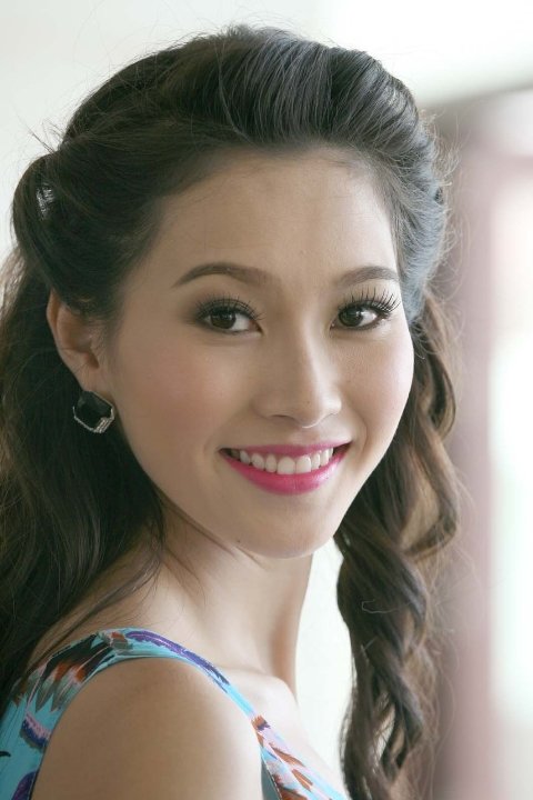 Nhan sắc trẻ trung như gái đôi mươi sau 11 năm của Hoa hậu Đặng Thu Thảo gây chú ý - Ảnh 2.
