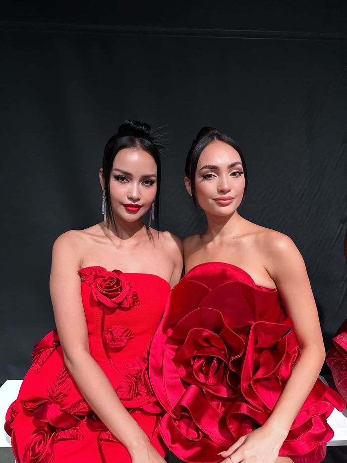 Hoa hậu Ngọc Châu hội ngộ Miss Universe 2022 tại show thời trang của NTK Việt ở New York - Ảnh 13.