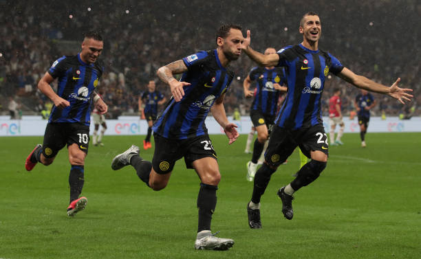 Inter thắng đậm AC Milan ở vòng 4 Serie A