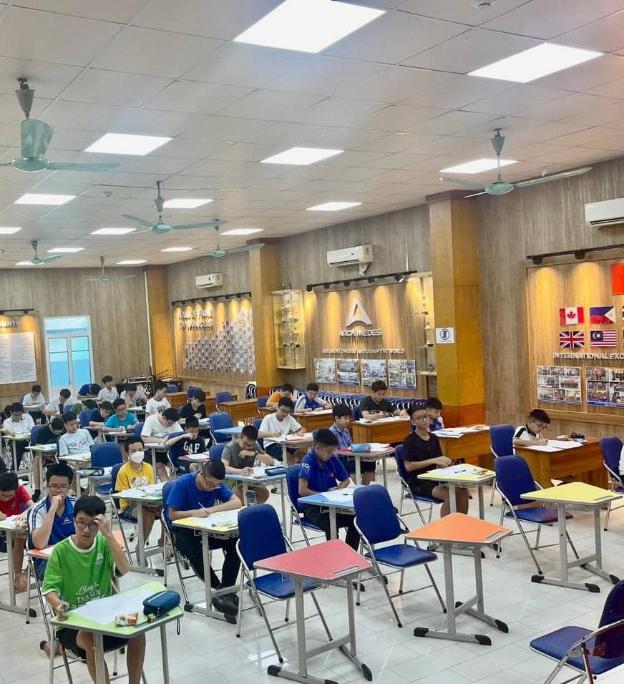 Không học thêm, thức khuya, nam sinh trường làng có điểm toán thứ nhì châu Á chỉ 3 tuần ôn - Ảnh 6.