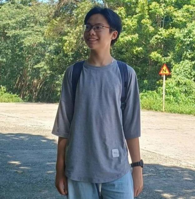 Không học thêm, thức khuya, nam sinh trường làng có điểm toán thứ nhì châu Á chỉ 3 tuần ôn - Ảnh 7.
