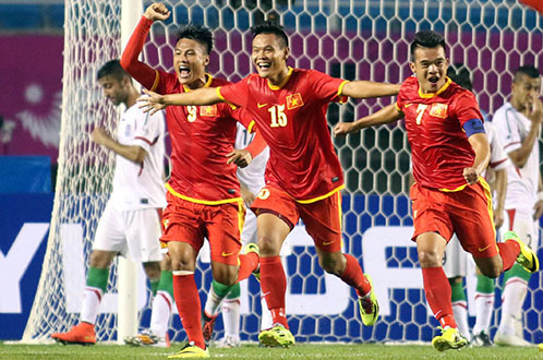 'Ronaldo Việt Nam' và sao Việt kiều nổ súng, Olympic Việt Nam làm tạo nên trận đại thắng trước Iran ở ASIAD - Ảnh 3.