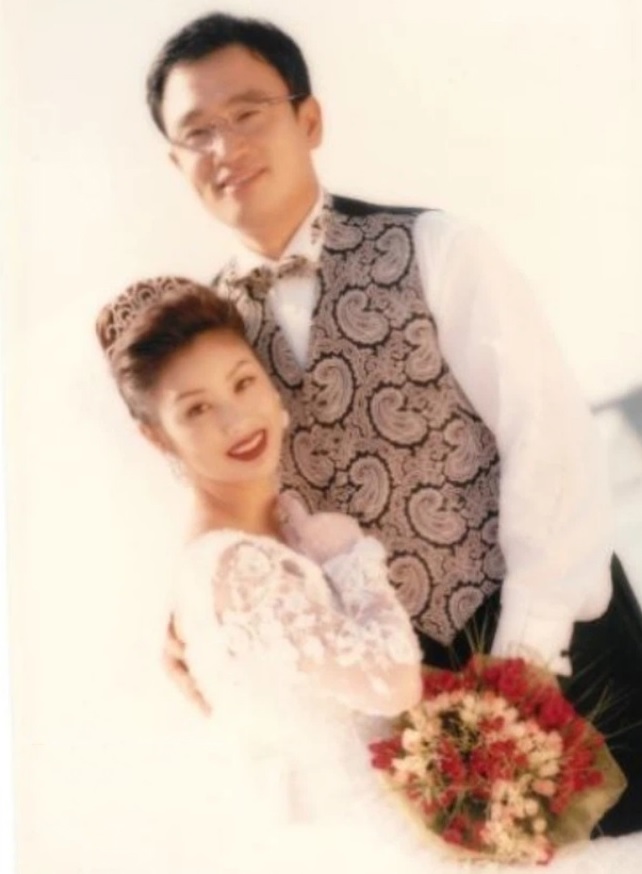 (TIN T7) Cuộc sống viên mãn của 3 Hoa hậu Hàn Quốc: Ông xã Lee Bo Young vẫn kém chồng đại gia của đàn chị - Ảnh 11.