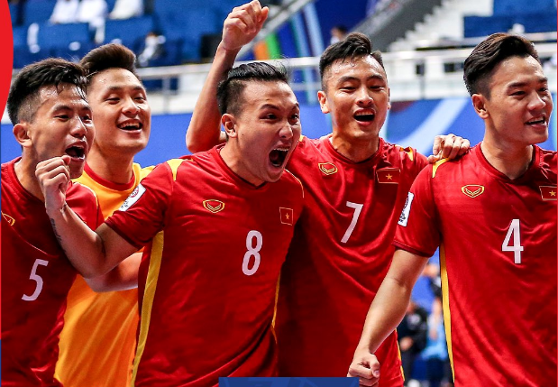 ‘Siêu phẩm’ 36m giúp ĐT Việt Nam thắng Saudi Arabia 3-1, mở toang cửa vào tứ kết giải châu Á - Ảnh 3.