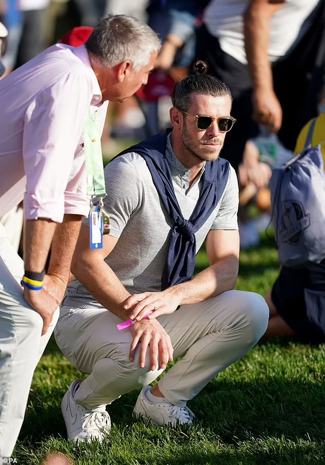 Novak Djokovic, Gareth Bale và Tom Grennan cùng dàn WAGs đổ bộ xuống Rome tại Ryder Cup - Ảnh 18.