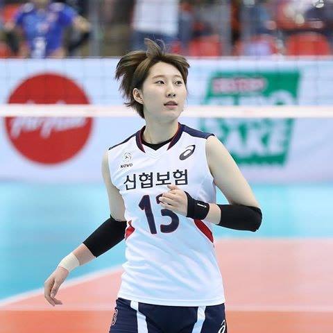 Chủ công Park Jeong Ah của tuyển bóng chuyền nữ Hàn Quốc quyết thắng Việt Nam