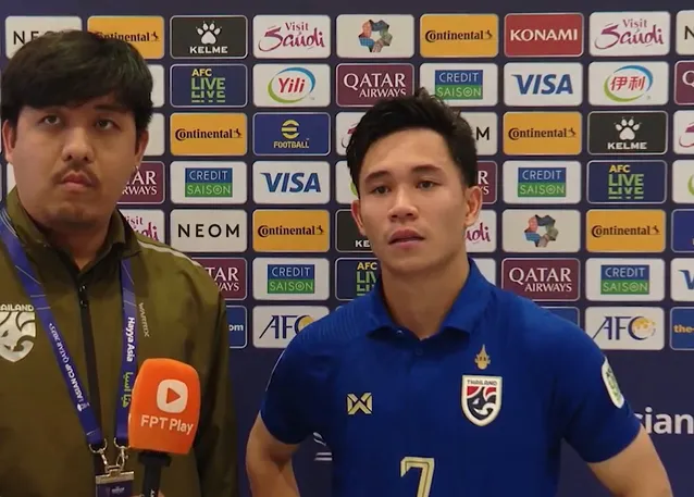 Tin nóng thể thao sáng 31/1: Thủ môn Bùi Tiến Dũng được Kiatisuk cho thi đấu ở vị trí lạ, sao Thái hé lộ sang Việt Nam thi đấu - Ảnh 3.