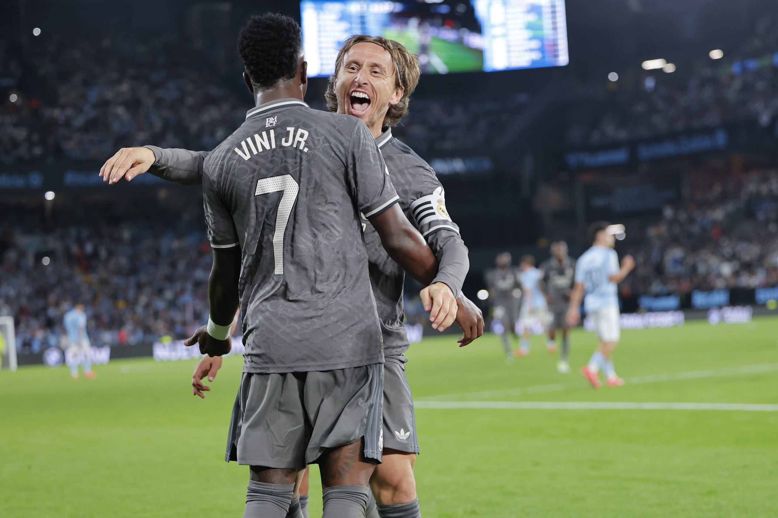 Modric Name Modric đi vào lịch sử Real Madrid