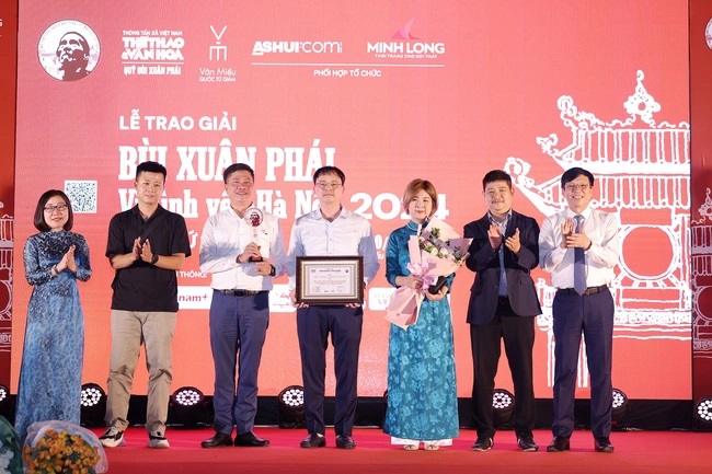 Trao Giải Bùi Xuân Phái - Vì tình yêu Hà Nội 2024: Góp thêm những mạch nguồn tình yêu Hà Nội - Ảnh 3.