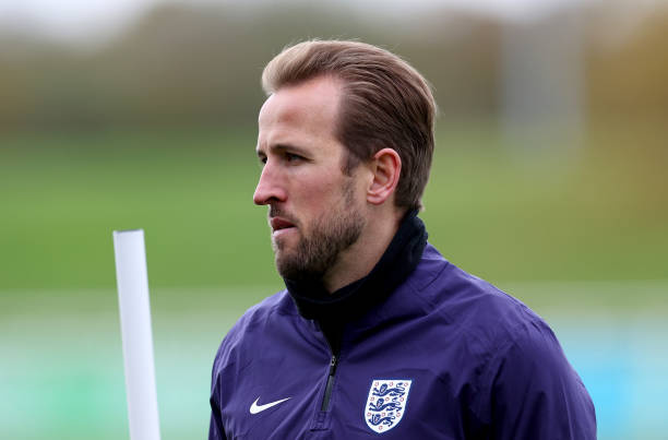 Harry Kane chỉ trích 9 ngôi sao rút lui khỏi tuyển Anh