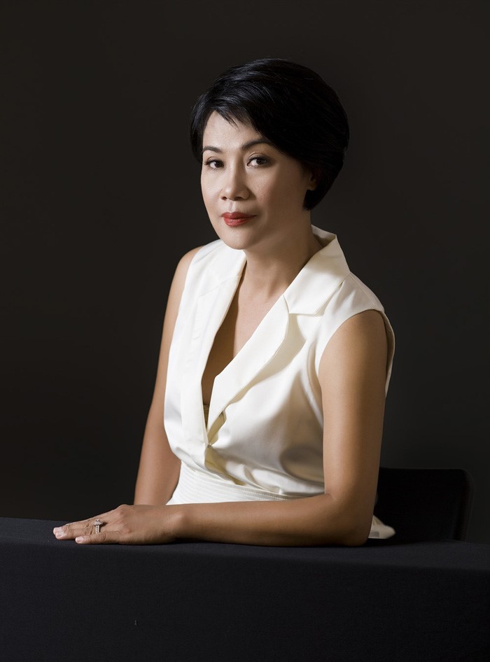 THUY nga 2.jpg