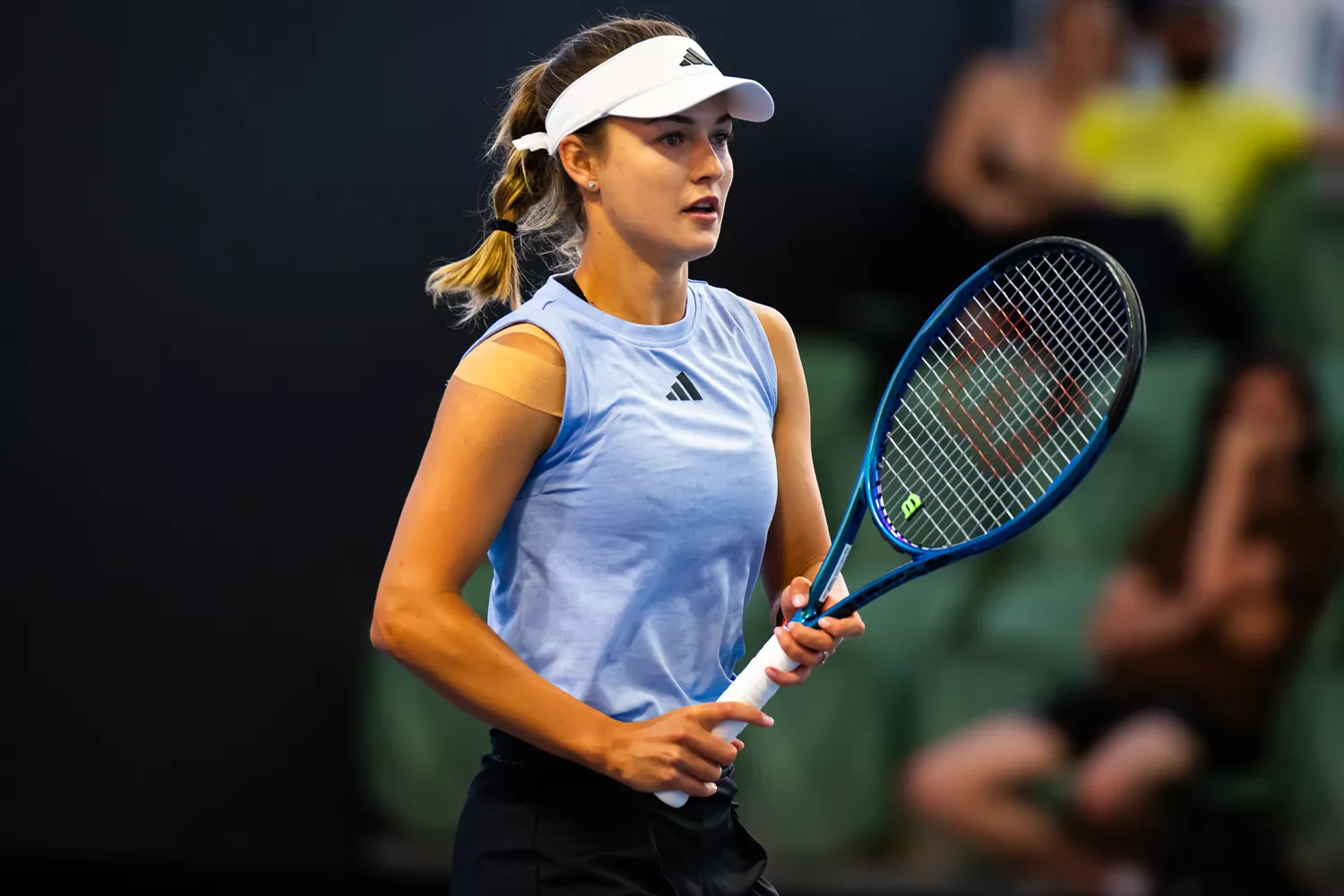 Bạn g&aacute;i mới nổi tiếng nhưng cực kỳ k&iacute;n tiếng của Jannik Sinner