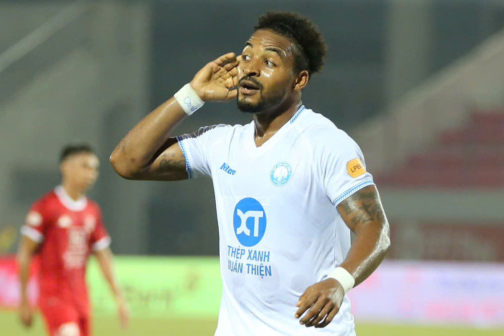 Đại gia V.League gạch tên Xuân Son, 'người khổng lồ' nói thẳng sự thật về trụ cột ĐT Việt Nam