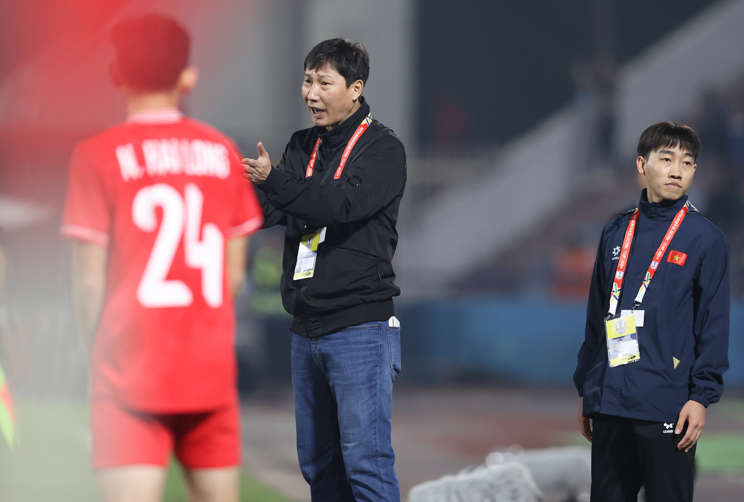 Chức vô địch AFF Cup 2024 của ĐT Việt Nam (Phần 4): 'Người kiến tạo chiến thắng' Kim Sang Sik - Ảnh 3.