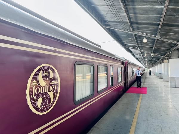 Chuyến tàu The first luxury train in Vietnam - Sjourney - Ảnh 1.