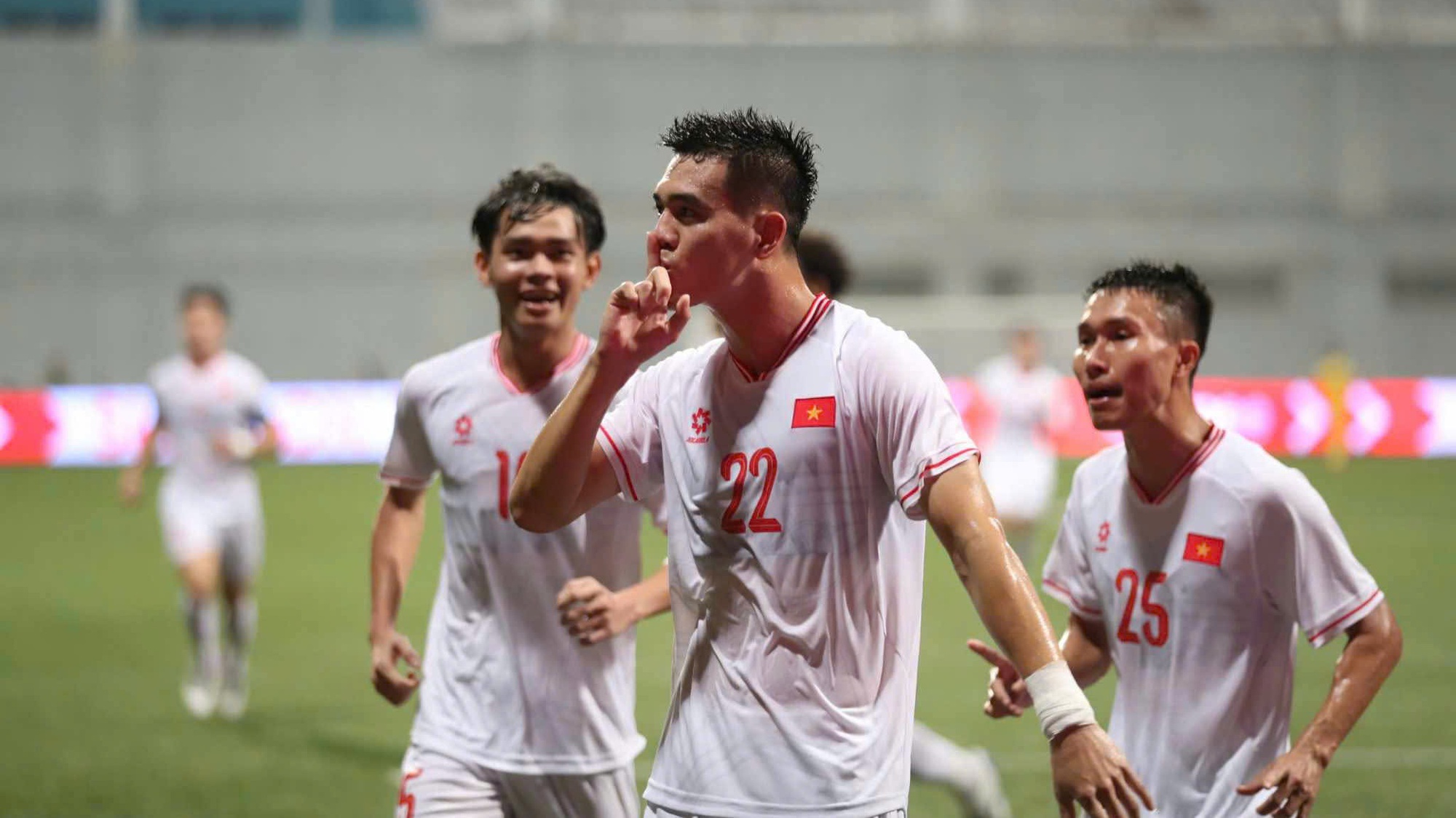 TRỰC TIẾP bóng đá Việt Nam vs Singapore, BK lượt về AFF Cup 2024