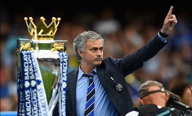 Mourinho tiết lộ hai hối tiếc lớn nhất trong sự nghiệp, bao gồm việc tái hợp Chelsea và CLB 'đáng lẽ nên rời đi ngay lập tức' - Ảnh 1.