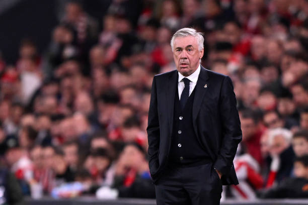 HLV Carlo Ancelotti trở thành mục tiêu công kích của truyền thông Tây Ban Nha