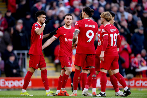 Liverpool đánh bại Burnley 3-1 ở vòng 24 Ngoại hạng Anh