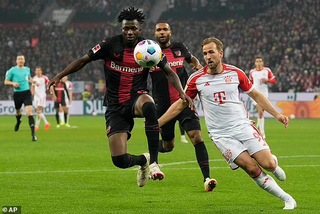 MU nhắm bộ đội phòng ngự 100 triệu bảng của Bayer Leverkusen - Ảnh 5.
