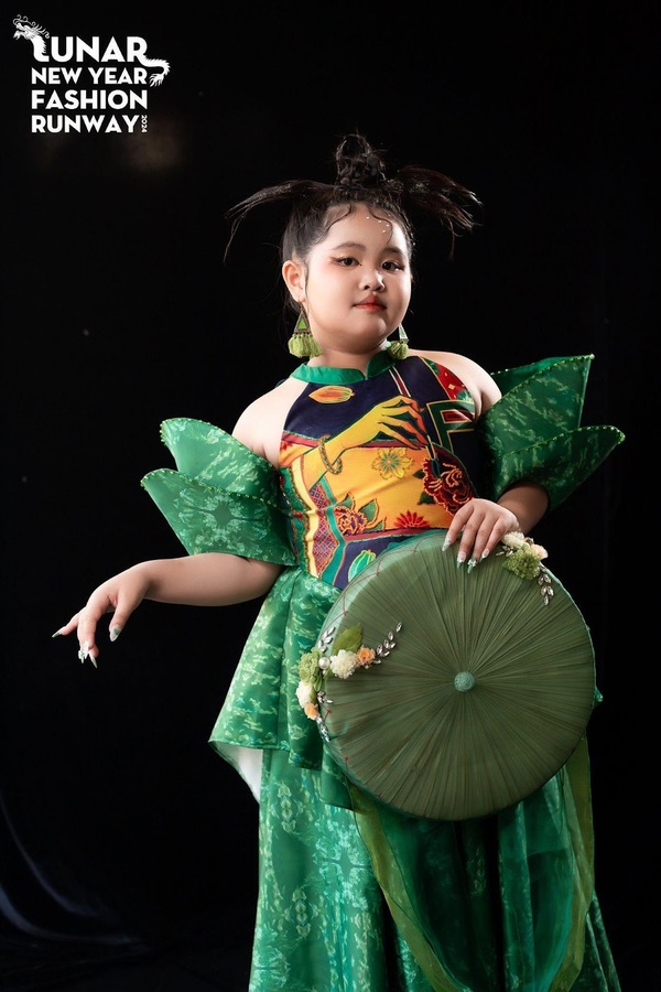 Dory Như xuất hiện trong vai trò First Face tại Lunar New Year Runway 2024  - Ảnh 8.