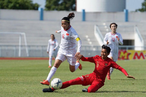 Huỳnh Như bùng nổ với hat-trick đẳng cấp, ĐT Việt Nam thắng Indonesia 7-0, khiến đội bóng xứ vạn đảo bị loại từ vòng bảng - Ảnh 4.