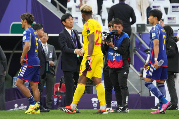Truyền thông thế giới lý giải việc ĐT Nhật Bản bị loại: Chơi 5 trận đều không thuyết phục, sai lầm khi ‘trẻ hóa’ thủ môn - Ảnh 3.