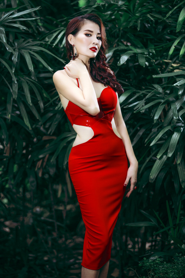 Hoa hậu Diễm Kyly lần đầu chơi lớn: diện váy đỏ khoe 3 vòng quyến rũ  - Ảnh 9.