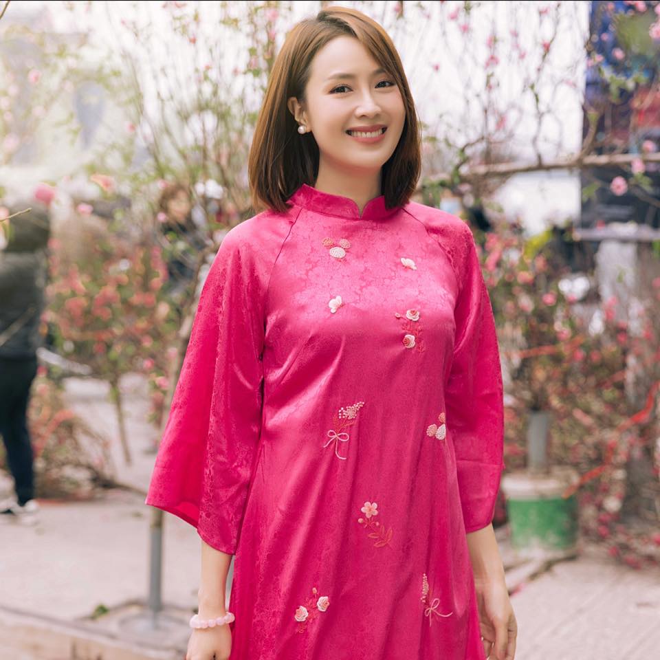 Hồng Diễm và những lần 'kết đôi' với bạn diễn kém tuổi