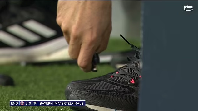 Tuchel gãy ngón chân khi phát biểu trong phòng thay đồ trước trận Bayern gặp Lazio - Ảnh 4.