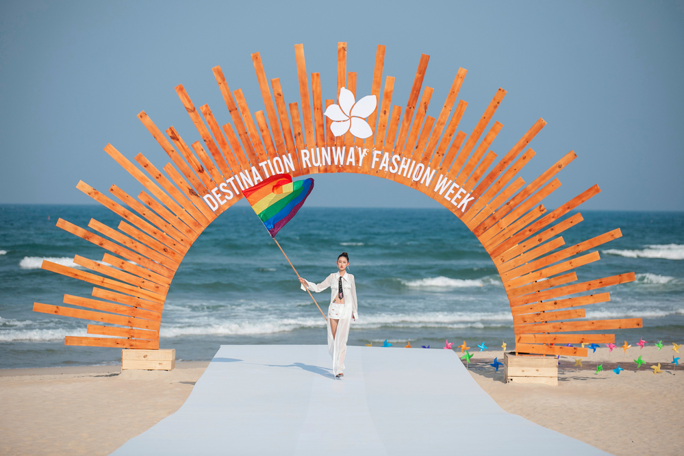 Model Kiều Thu Quyên tỏa sáng với vị trí First Face trong Destination Runway Fashion Week 2024 - Ảnh 2.