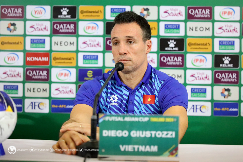 HLV Diego Giustozzi: ‘Việt Nam sẽ thi đấu tốt trước Uzbekistan’ - Ảnh 2.
