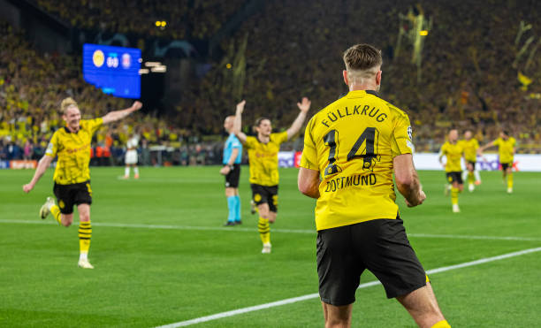 Dortmund hạ PSG 1-0 ở bán kết lượt đi cúp C1