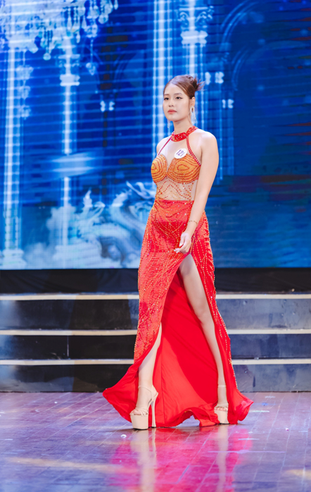 Toàn cảnh Bán kết Hoa hậu Doanh nhân Quốc gia Việt Nam 2024 - Ảnh 9.