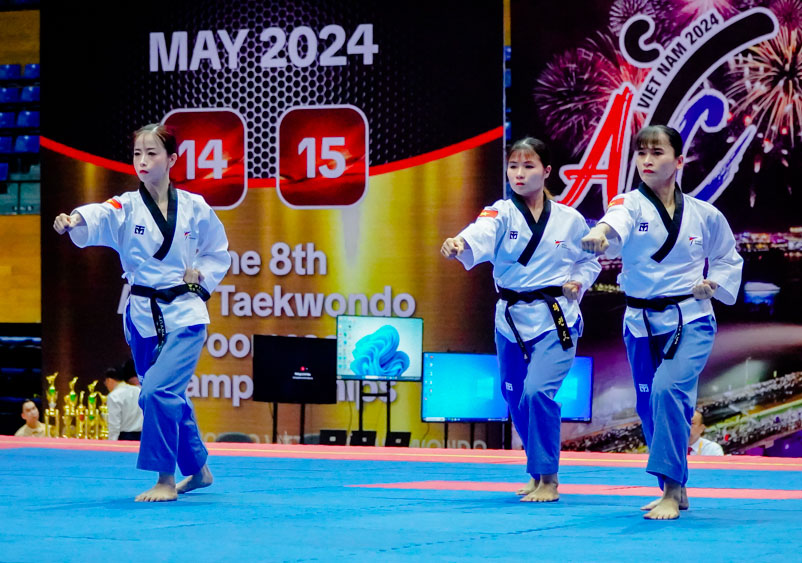 Giải vô địch Taekwondo châu Á 2024: Đoàn Việt Nam đã giành 1 HCV, 1 HCB, 9 HCĐ - Ảnh 2.