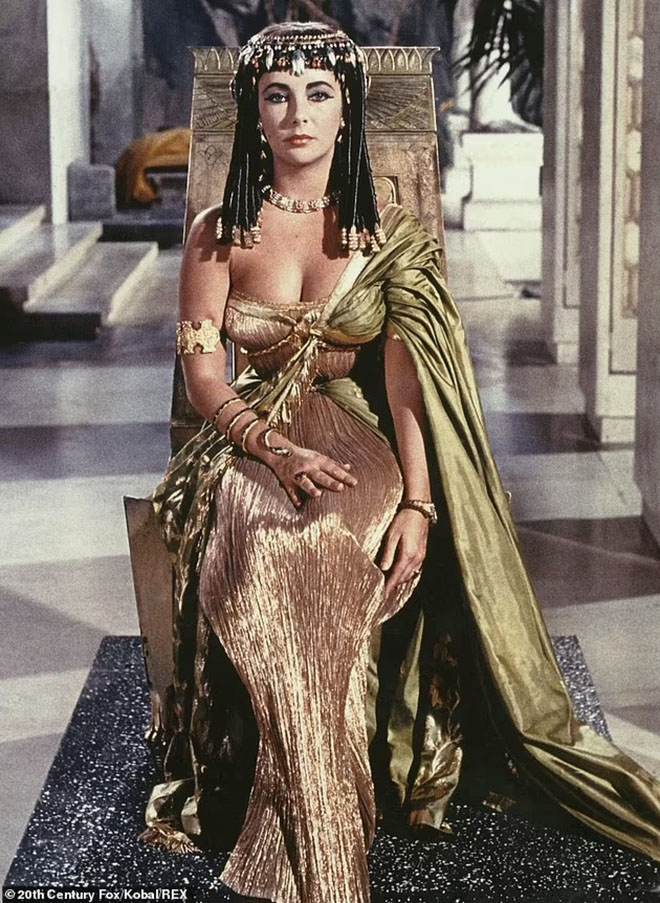 Elizabeth Taylor: The Lost Tapes" - cánh cửa nhìn vào tâm trí, tính cách  của huyền thoại điện ảnh