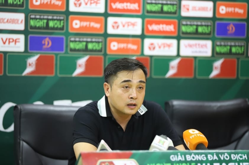 HLV Đức Thắng bất ngờ tiết lộ Quang Hải muốn tới Thể Công Viettel - Ảnh 2.