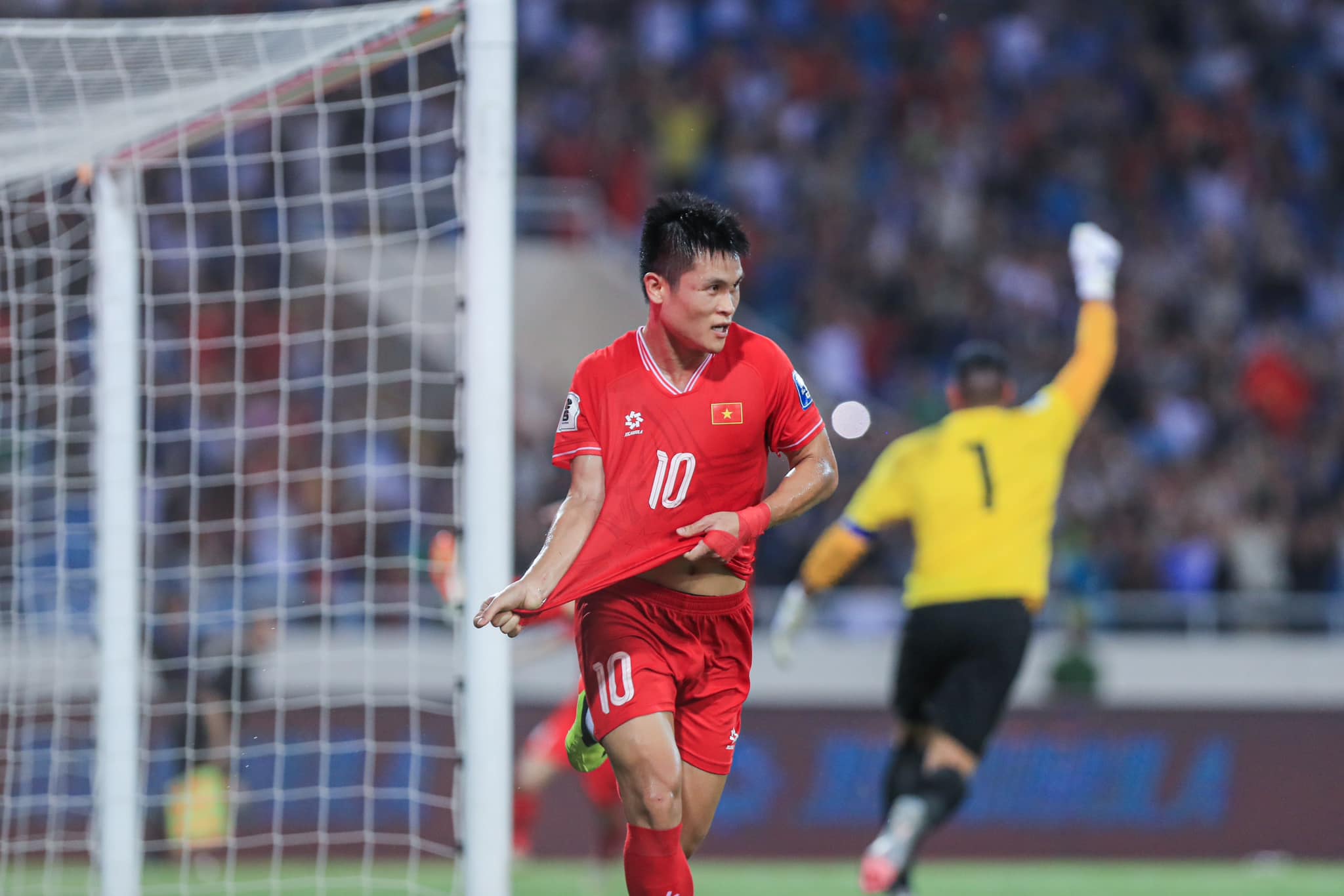 Tin nóng bóng đá Việt 16/6: Huỳnh Như có thể vẫn xuất ngoại, Tuấn Hải chốt tương lai sau trận gặp CAHN - Ảnh 2.
