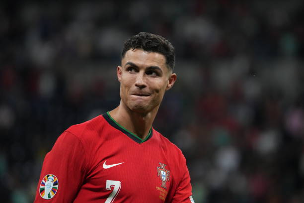 Ronaldo: &quot;Đây là lần cuối cùng tôi thi đấu ở EURO&quot;