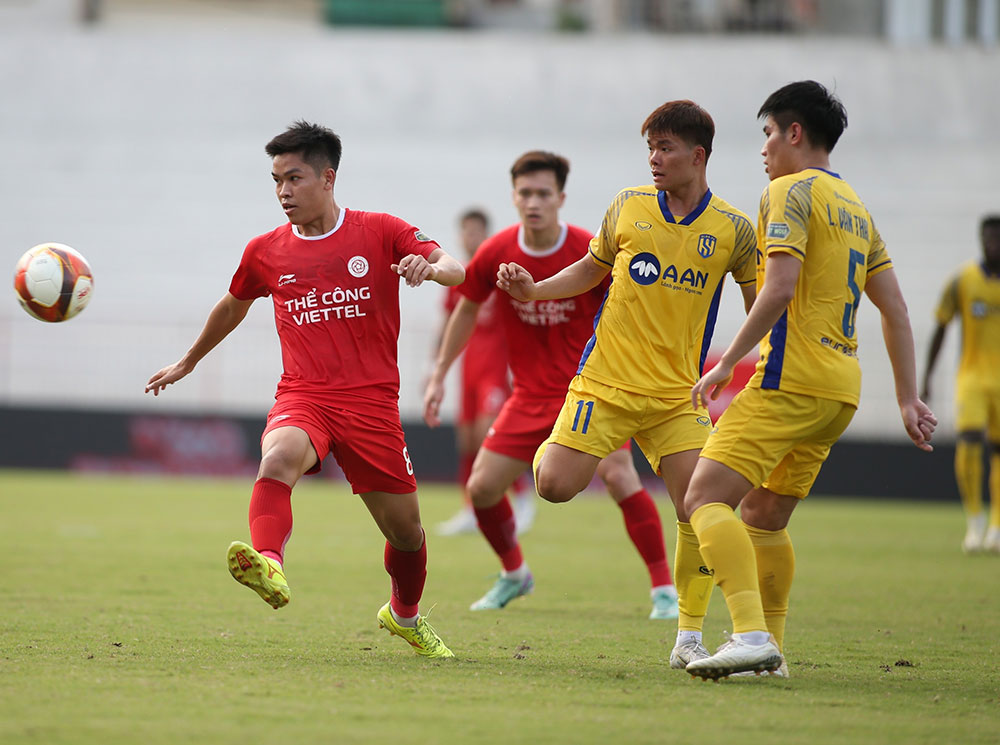 Tin nóng bóng đá Việt 3/7: HLV Kim Sang Sik bất ngờ có thêm trợ lý, U16 Việt Nam đá trận tranh hạng ba bằng đội hình hai - Ảnh 2.