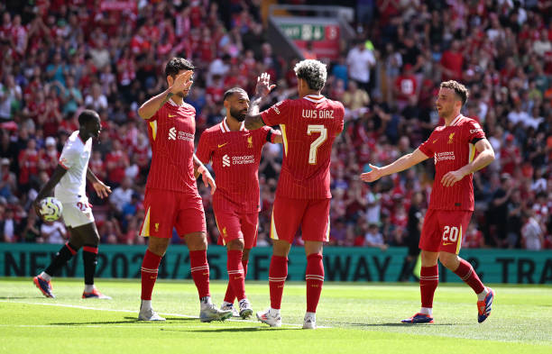 Liverpool đánh bại Sevilla 4-1